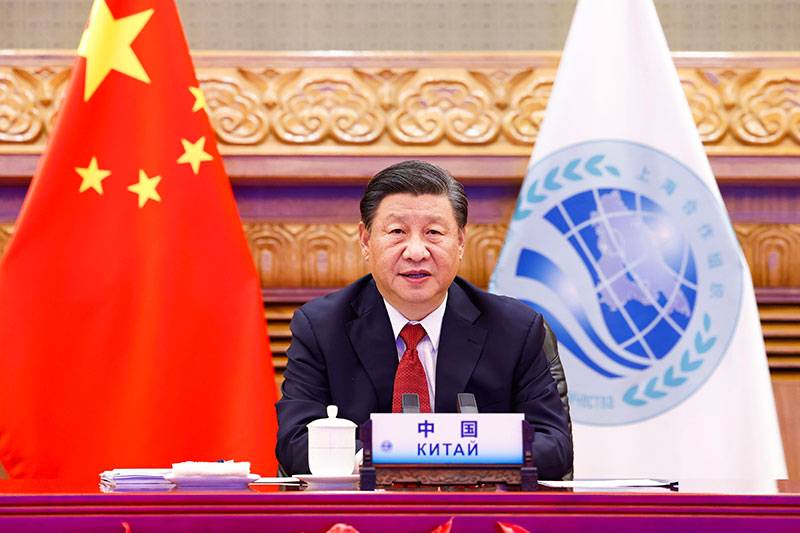 出席上海合作組織成員國元首理事會第二十一次會議