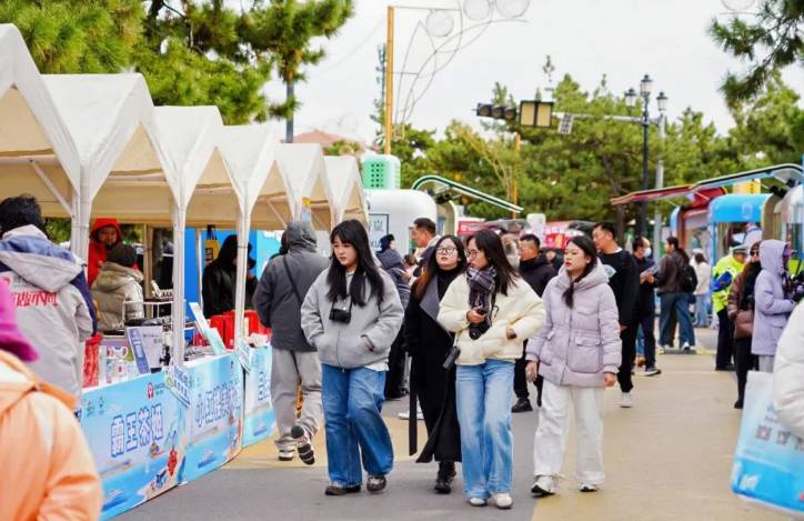 限定市集 | 青島機(jī)場(chǎng)海鷗航線×濰坊1532快閃市...